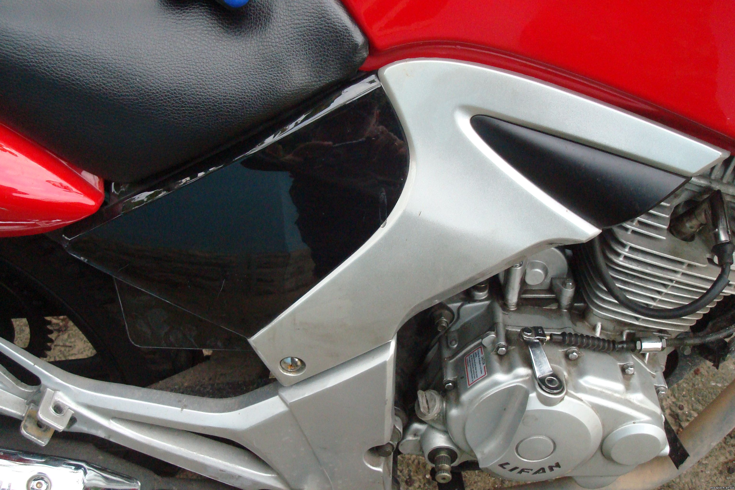 Пластик мотоциклу Альфамото Apache 200 cc